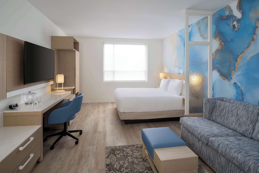 Hyatt Place Delray Beach - Tap to explore photos