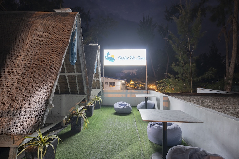 Costas De Liwa Bar & Beach Resort - Tap to explore photos