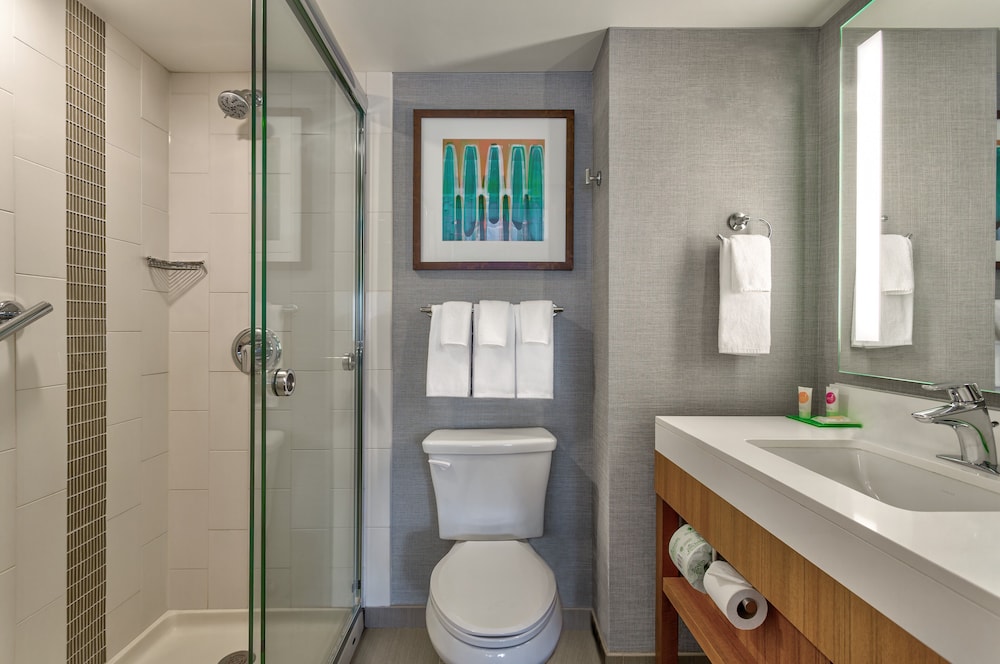 Hyatt Place Minneapolis Downtown - Tap to explore photos